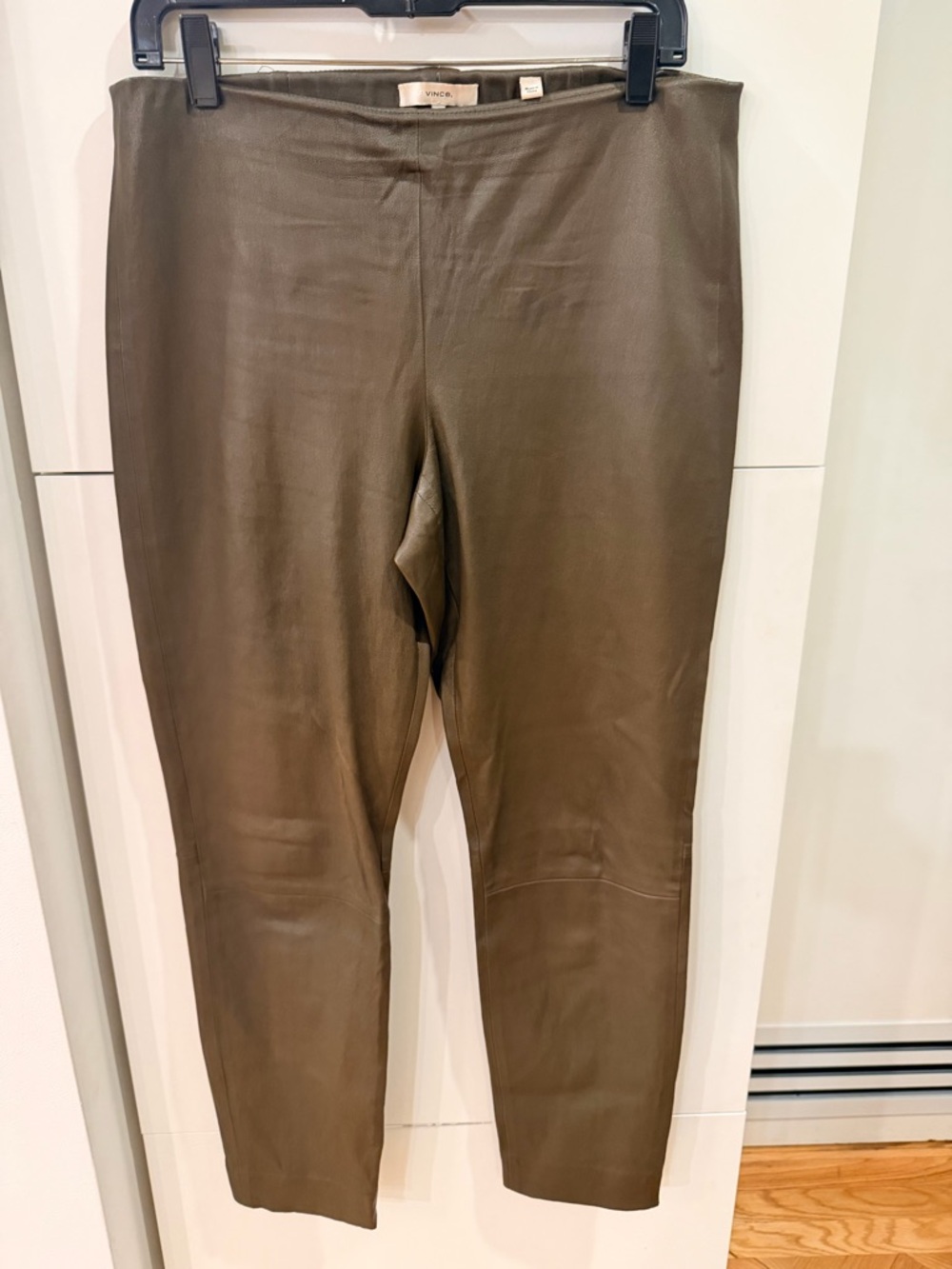 Vince Lamb Leather Pull-On Pants Size Large – Brownish Green, Stretch, Slim Fit - Picture 2 of 5